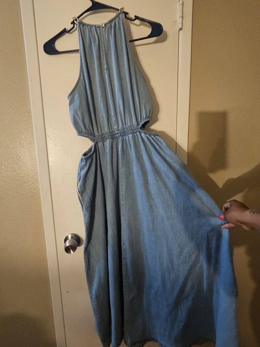 Guess Light Blue Halter Midi Dress with Side Cutouts - Picture 7 of 10